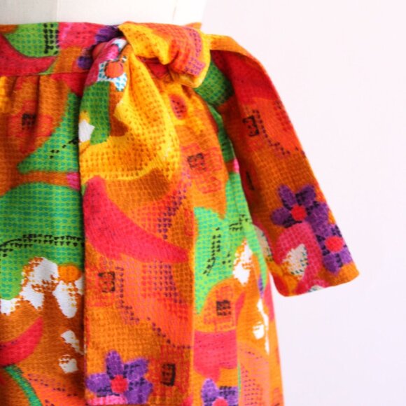 Vintage 1960s Skirt, Beverly Vogue Wrap Maxi Skirt, Tiki Flower Power - Picture 4 of 10